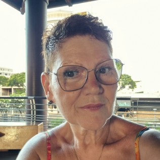 Véronique ESNAULT
